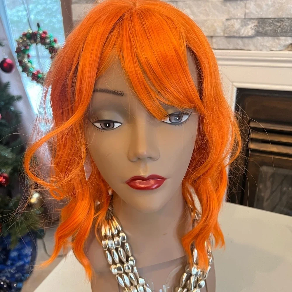 Vibrant Orange Wig – Short Wavy Synthetic Hair for Cosplay and Costume Parties